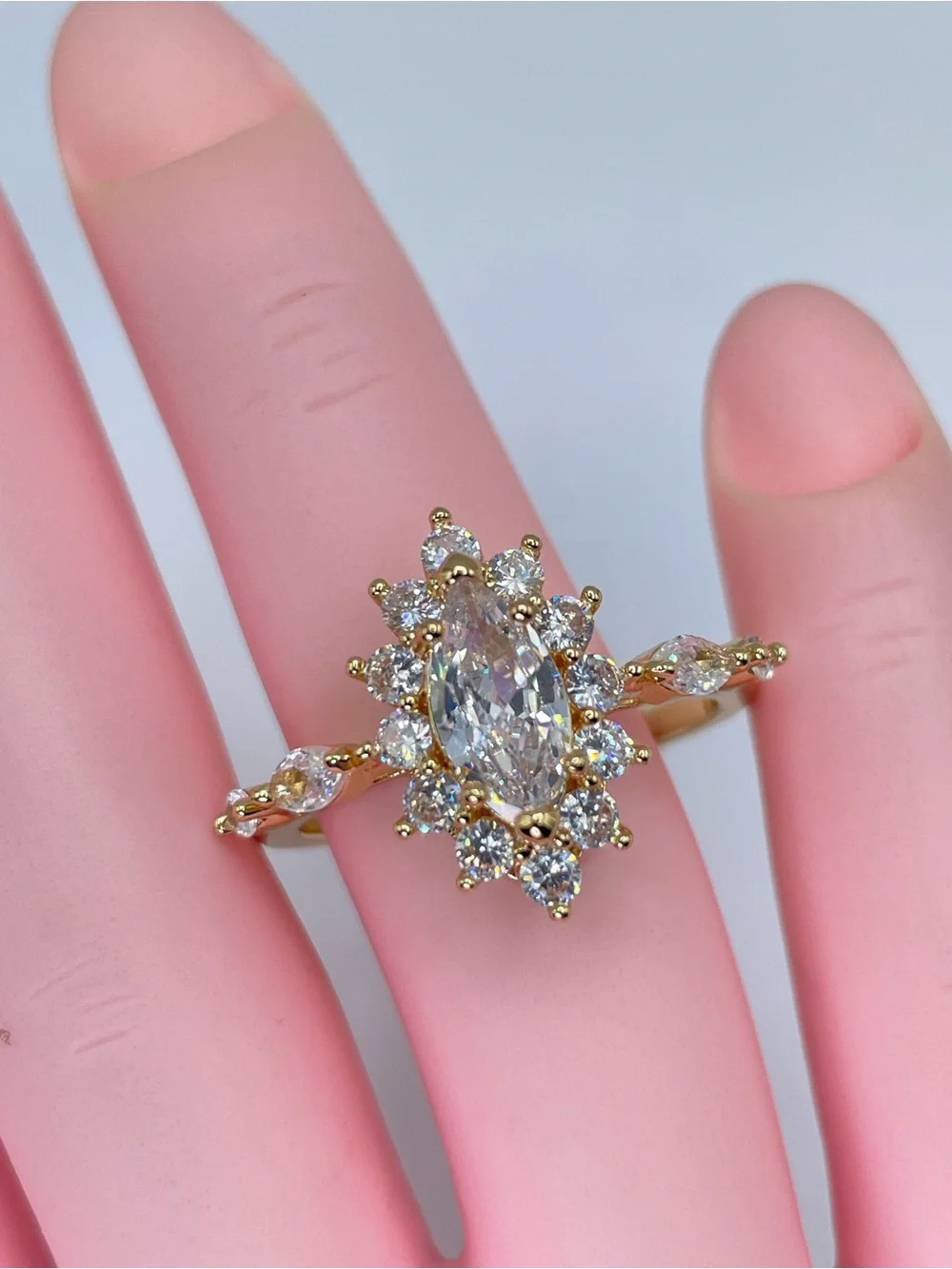 Swarovski this ring